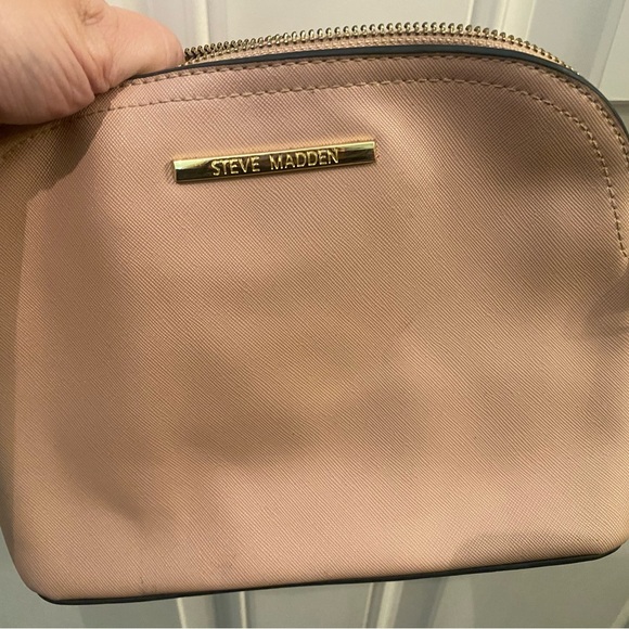 Steve Madden Blush Bag - Picture 1 of 8
